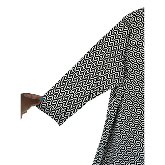 J. Mclaughlin Black White Geometric Print Career Ruched Tunic Blouse Size XL - Picture 6 of 10